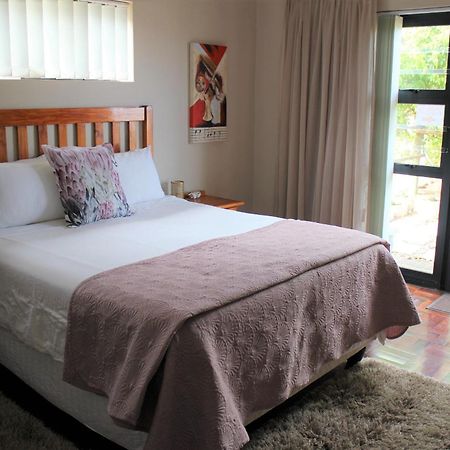 Traveller's Rest, Reebok Bed and Breakfast Mossel Bay Eksteriør billede