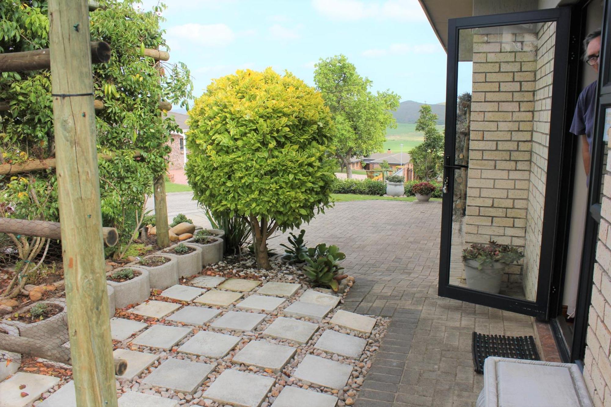 Traveller's Rest, Reebok Bed and Breakfast Mossel Bay Eksteriør billede